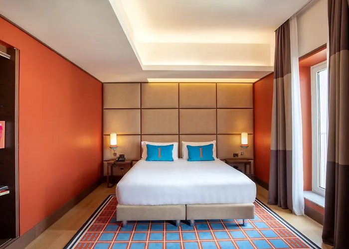 The Independent Hotel 4*